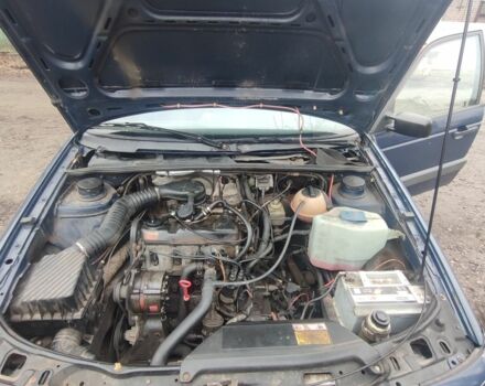 Синій Фольксваген Інша, об'ємом двигуна 1.8 л та пробігом 290 тис. км за 1183 $, фото 4 на Automoto.ua