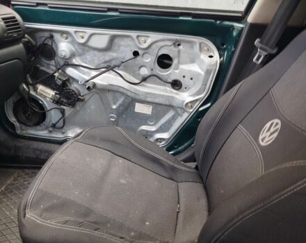 Зеленый Фольксваген Другая, объемом двигателя 1.6 л и пробегом 300 тыс. км за 500 $, фото 6 на Automoto.ua