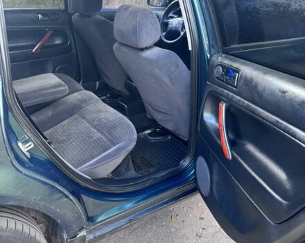 Зелений Фольксваген Інша, об'ємом двигуна 1.9 л та пробігом 300 тис. км за 3700 $, фото 2 на Automoto.ua