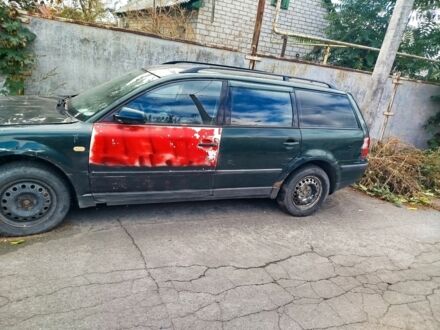 Зеленый Фольксваген Другая, объемом двигателя 1.6 л и пробегом 300 тыс. км за 500 $, фото 1 на Automoto.ua