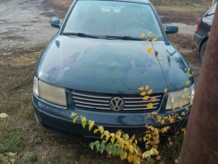 Зелений Фольксваген Інша, об'ємом двигуна 1 л та пробігом 250 тис. км за 2026 $, фото 1 на Automoto.ua