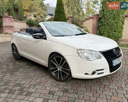 Белый Фольксваген Эос, объемом двигателя 1.39 л и пробегом 104 тыс. км за 8700 $, фото 4 на Automoto.ua