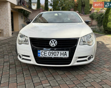 Белый Фольксваген Эос, объемом двигателя 1.39 л и пробегом 104 тыс. км за 8700 $, фото 2 на Automoto.ua