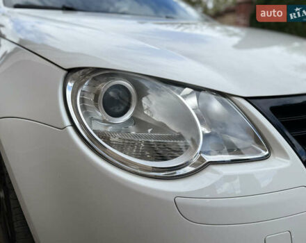 Белый Фольксваген Эос, объемом двигателя 1.39 л и пробегом 104 тыс. км за 8700 $, фото 40 на Automoto.ua