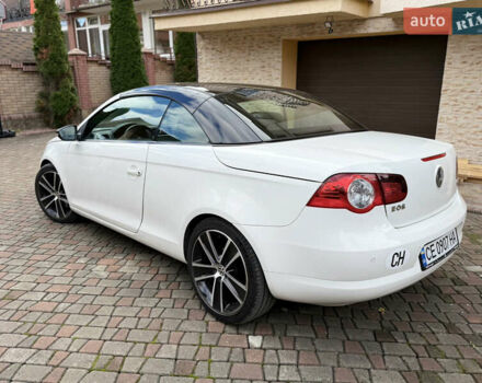 Белый Фольксваген Эос, объемом двигателя 1.39 л и пробегом 104 тыс. км за 8700 $, фото 13 на Automoto.ua