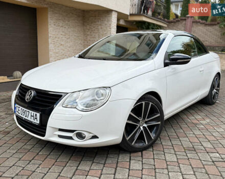 Белый Фольксваген Эос, объемом двигателя 1.39 л и пробегом 104 тыс. км за 8700 $, фото 10 на Automoto.ua