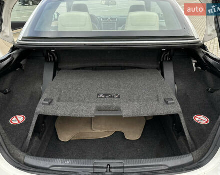 Белый Фольксваген Эос, объемом двигателя 1.98 л и пробегом 245 тыс. км за 9600 $, фото 19 на Automoto.ua