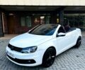 Белый Фольксваген Эос, объемом двигателя 2 л и пробегом 170 тыс. км за 10999 $, фото 1 на Automoto.ua