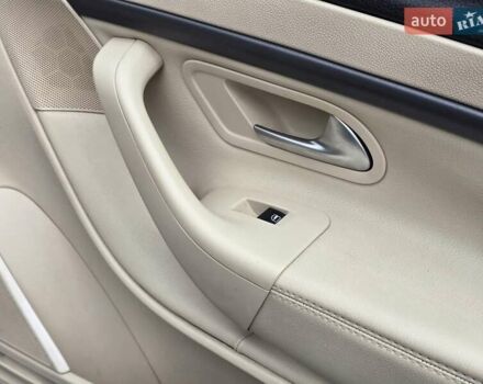 Чорний Фольксваген Еос, об'ємом двигуна 2 л та пробігом 124 тис. км за 6199 $, фото 18 на Automoto.ua