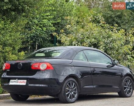 Чорний Фольксваген Еос, об'ємом двигуна 2 л та пробігом 124 тис. км за 6199 $, фото 19 на Automoto.ua