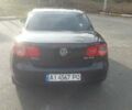 Чорний Фольксваген Еос, об'ємом двигуна 2 л та пробігом 266 тис. км за 7500 $, фото 17 на Automoto.ua