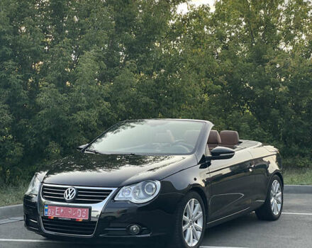 Чорний Фольксваген Еос, об'ємом двигуна 1.39 л та пробігом 209 тис. км за 7500 $, фото 1 на Automoto.ua