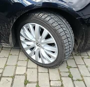 Черный Фольксваген Эос, объемом двигателя 1.4 л и пробегом 265 тыс. км за 8000 $, фото 18 на Automoto.ua