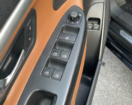 Чорний Фольксваген Еос, об'ємом двигуна 1.39 л та пробігом 209 тис. км за 7500 $, фото 24 на Automoto.ua