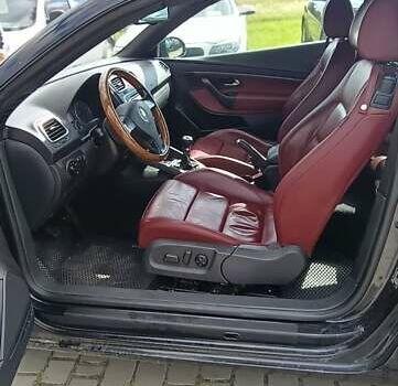 Черный Фольксваген Эос, объемом двигателя 1.4 л и пробегом 265 тыс. км за 8000 $, фото 2 на Automoto.ua