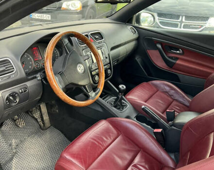 Черный Фольксваген Эос, объемом двигателя 1.4 л и пробегом 260 тыс. км за 7400 $, фото 17 на Automoto.ua