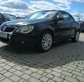 Черный Фольксваген Эос, объемом двигателя 1.4 л и пробегом 265 тыс. км за 8000 $, фото 7 на Automoto.ua