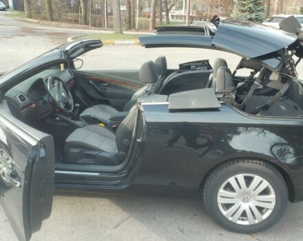 Чорний Фольксваген Еос, об'ємом двигуна 2 л та пробігом 266 тис. км за 7500 $, фото 4 на Automoto.ua