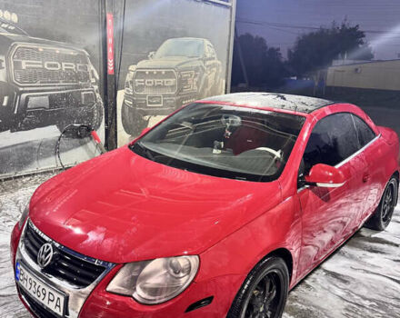Красный Фольксваген Эос, объемом двигателя 1.98 л и пробегом 230 тыс. км за 8000 $, фото 1 на Automoto.ua