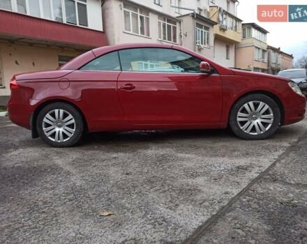 Красный Фольксваген Эос, объемом двигателя 2 л и пробегом 192 тыс. км за 5600 $, фото 10 на Automoto.ua