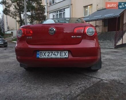 Красный Фольксваген Эос, объемом двигателя 2 л и пробегом 192 тыс. км за 5600 $, фото 3 на Automoto.ua