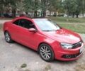 Фольксваген Эос 2013 в Черкассах на Automoto.ua Красный Фольксваген Эос, объемом двигателя 1.98 л и пробегом 120 тыс. км за 10000 $, фото 2 на Automoto.ua