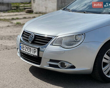 Фольксваген Эос, объемом двигателя 2 л и пробегом 250 тыс. км за 5700 $, фото 16 на Automoto.ua