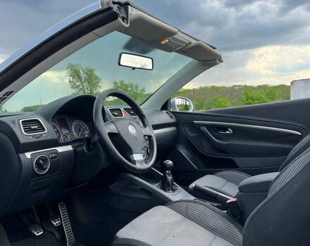 Фольксваген Эос, объемом двигателя 2 л и пробегом 250 тыс. км за 5700 $, фото 8 на Automoto.ua