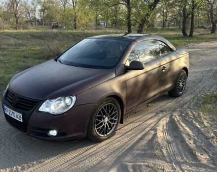 Фольксваген Еос, об'ємом двигуна 2 л та пробігом 214 тис. км за 7000 $, фото 1 на Automoto.ua