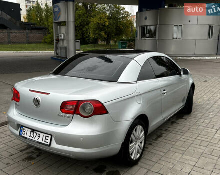 Серый Фольксваген Эос, объемом двигателя 1.98 л и пробегом 238 тыс. км за 4300 $, фото 2 на Automoto.ua