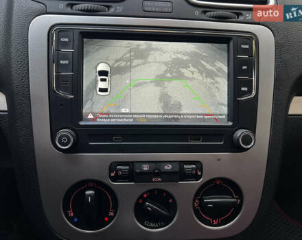 Серый Фольксваген Эос, объемом двигателя 1.98 л и пробегом 238 тыс. км за 4300 $, фото 19 на Automoto.ua