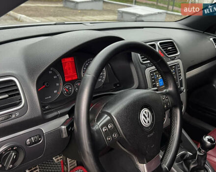 Серый Фольксваген Эос, объемом двигателя 1.98 л и пробегом 238 тыс. км за 4300 $, фото 12 на Automoto.ua