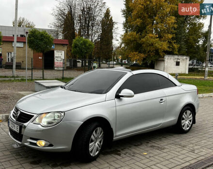 Серый Фольксваген Эос, объемом двигателя 1.98 л и пробегом 238 тыс. км за 4300 $, фото 4 на Automoto.ua