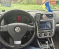 Серый Фольксваген Эос, объемом двигателя 2 л и пробегом 98 тыс. км за 7000 $, фото 11 на Automoto.ua