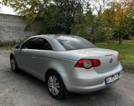 Серый Фольксваген Эос, объемом двигателя 2 л и пробегом 230 тыс. км за 4800 $, фото 1 на Automoto.ua