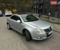 Серый Фольксваген Эос, объемом двигателя 2 л и пробегом 135 тыс. км за 6300 $, фото 1 на Automoto.ua