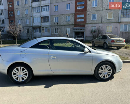 Фольксваген Эос 2008 в Коломые на Automoto.ua Серый Фольксваген Эос, объемом двигателя 2 л и пробегом 100 тыс. км за 7500 $, фото 3 на Automoto.ua