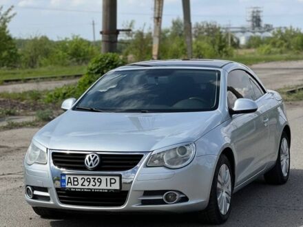Серый Фольксваген Эос, объемом двигателя 2 л и пробегом 250 тыс. км за 5700 $, фото 1 на Automoto.ua