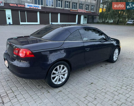 Синий Фольксваген Эос, объемом двигателя 1.98 л и пробегом 215 тыс. км за 7500 $, фото 23 на Automoto.ua