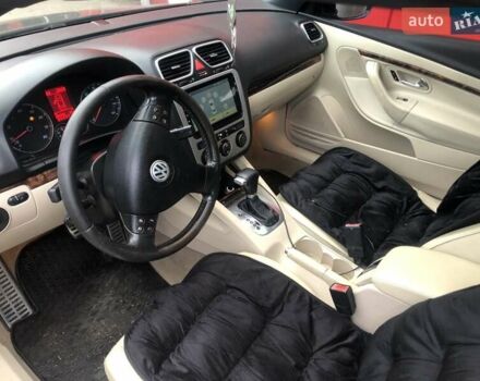 Синий Фольксваген Эос, объемом двигателя 1.98 л и пробегом 210 тыс. км за 7555 $, фото 10 на Automoto.ua