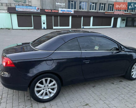 Синий Фольксваген Эос, объемом двигателя 1.98 л и пробегом 215 тыс. км за 7500 $, фото 12 на Automoto.ua