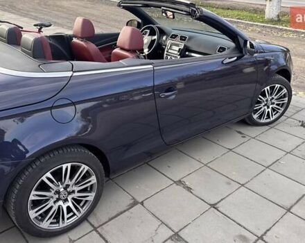 Синий Фольксваген Эос, объемом двигателя 2 л и пробегом 238 тыс. км за 6999 $, фото 31 на Automoto.ua