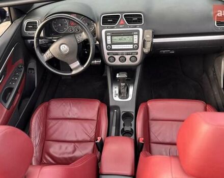 Синий Фольксваген Эос, объемом двигателя 2 л и пробегом 238 тыс. км за 6999 $, фото 18 на Automoto.ua