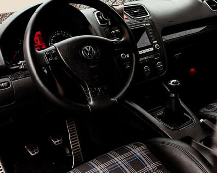 Синий Фольксваген Эос, объемом двигателя 2 л и пробегом 270 тыс. км за 9000 $, фото 6 на Automoto.ua