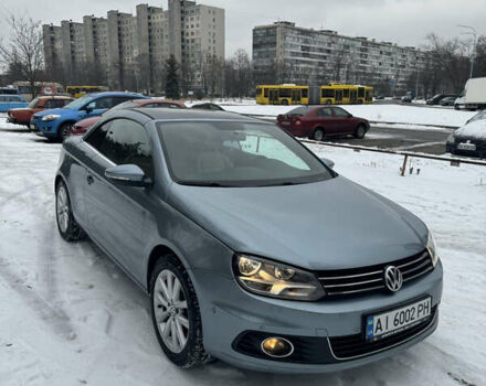 Синій Фольксваген Еос, об'ємом двигуна 1.98 л та пробігом 91 тис. км за 10800 $, фото 2 на Automoto.ua