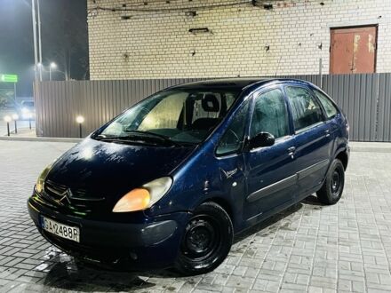 Синий Фольксваген Эос, объемом двигателя 1.9 л и пробегом 198 тыс. км за 1308 $, фото 1 на Automoto.ua