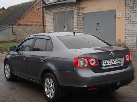 Серый Фольксваген ЕвроВан, объемом двигателя 1.9 л и пробегом 265 тыс. км за 5800 $, фото 1 на Automoto.ua