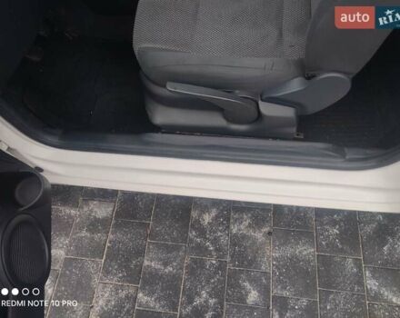 Білий Фольксваген Фокс, об'ємом двигуна 1.2 л та пробігом 327 тис. км за 4100 $, фото 18 на Automoto.ua