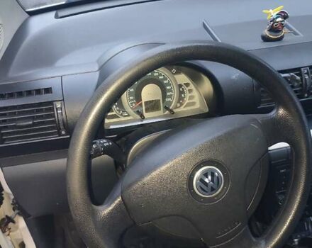Білий Фольксваген Фокс, об'ємом двигуна 1.2 л та пробігом 327 тис. км за 4100 $, фото 37 на Automoto.ua