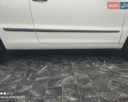 Білий Фольксваген Фокс, об'ємом двигуна 1.2 л та пробігом 327 тис. км за 4100 $, фото 16 на Automoto.ua